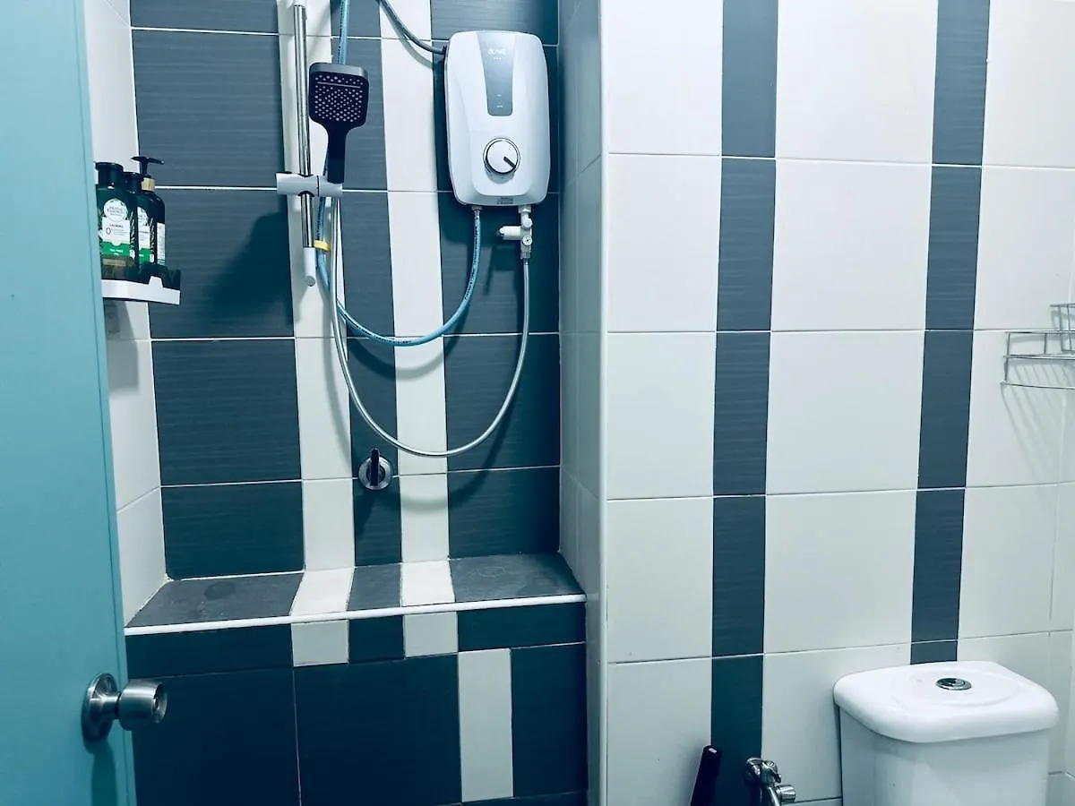 Johor Big & Cozy Home, Easy Parking, 2Rooms, Fast Wifi 조호르 바루